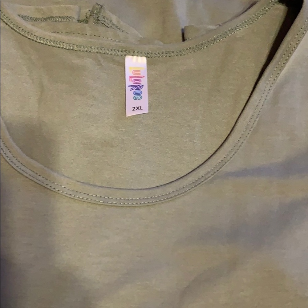 Gray lularoe perfect tee size 2 xl